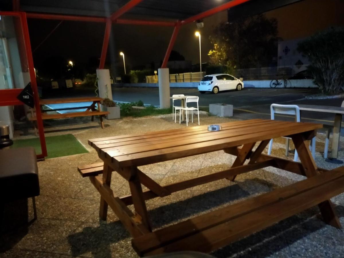 Hotel Thania Фронтинян Екстериор снимка